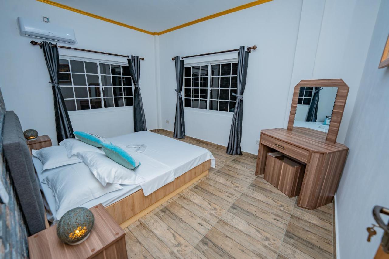 Paradise Breeze Apartment Misere Esterno foto
